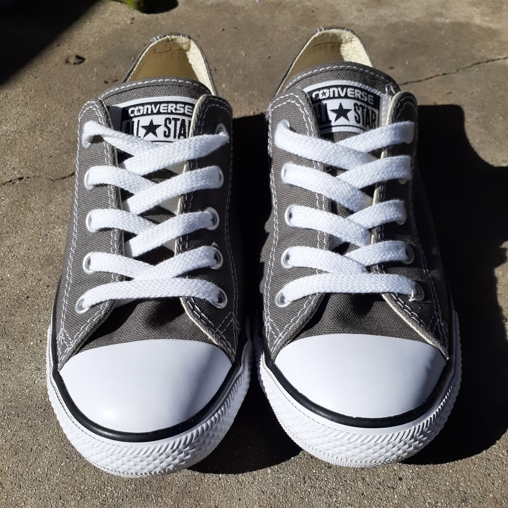 Size 5 Womens Converse